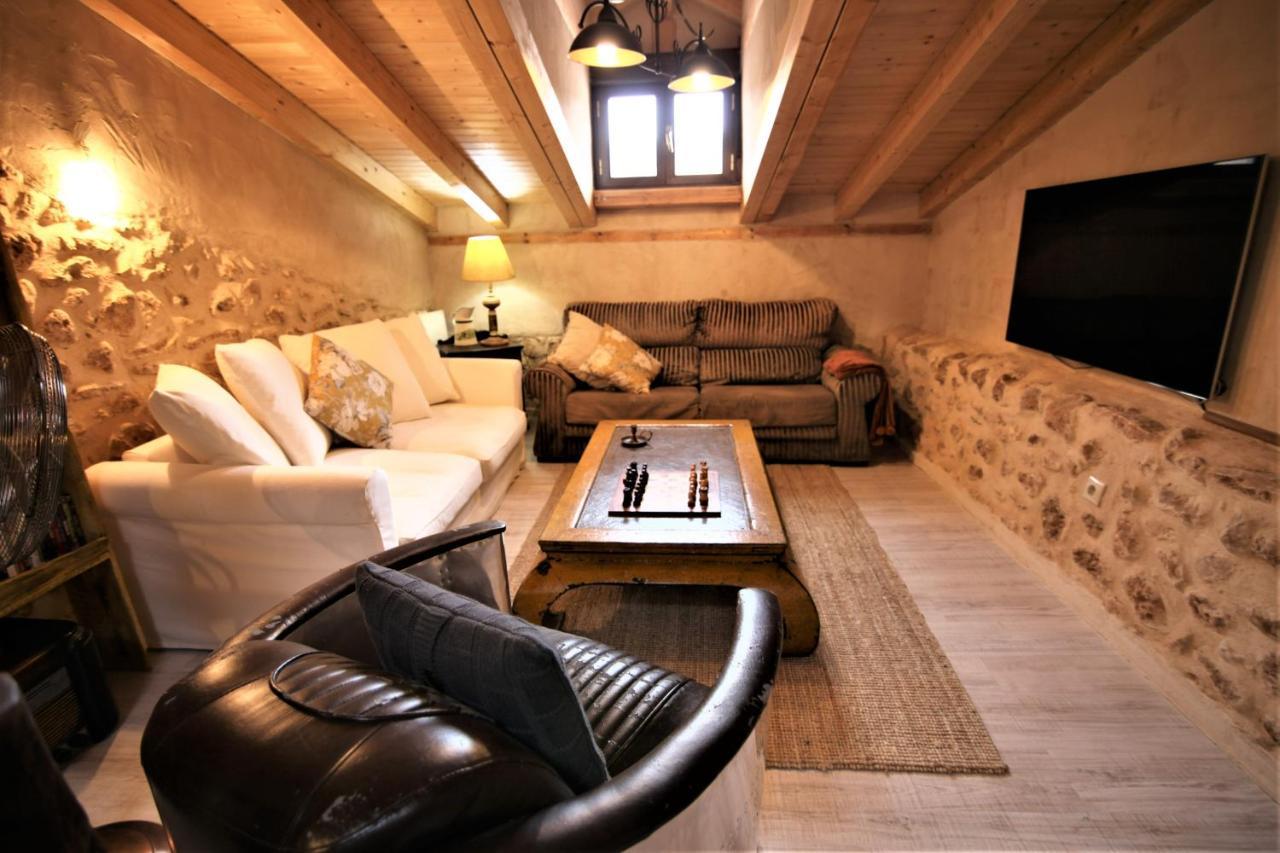 Wabisabi Townhouse Βίλα Montejo de la Vega de la Serrezuela Εξωτερικό φωτογραφία