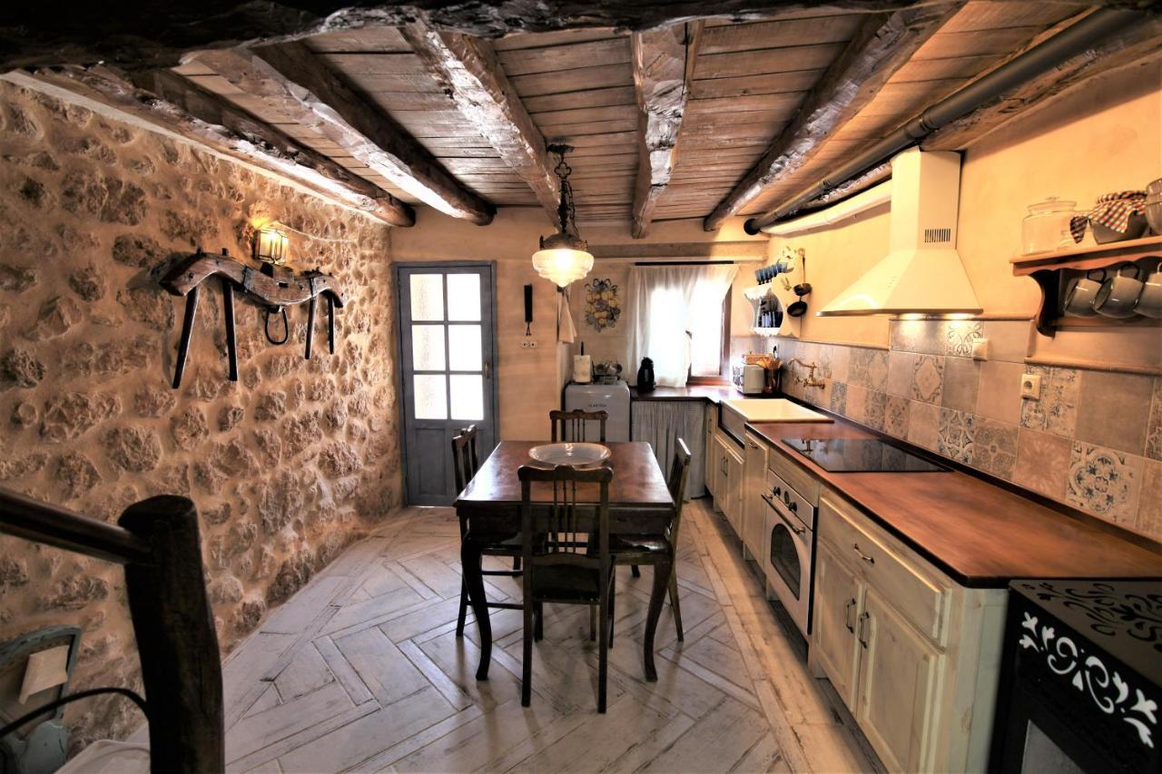 Wabisabi Townhouse Βίλα Montejo de la Vega de la Serrezuela Εξωτερικό φωτογραφία