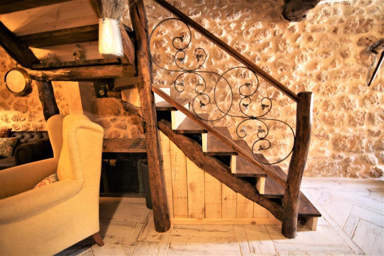 Wabisabi Townhouse Βίλα Montejo de la Vega de la Serrezuela Εξωτερικό φωτογραφία