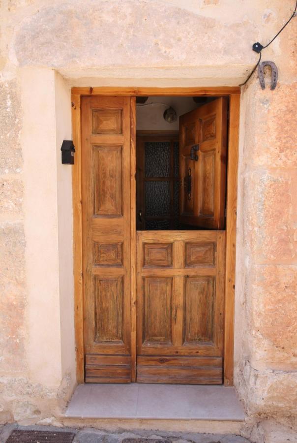 Wabisabi Townhouse Βίλα Montejo de la Vega de la Serrezuela Εξωτερικό φωτογραφία