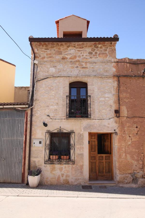 Wabisabi Townhouse Βίλα Montejo de la Vega de la Serrezuela Εξωτερικό φωτογραφία